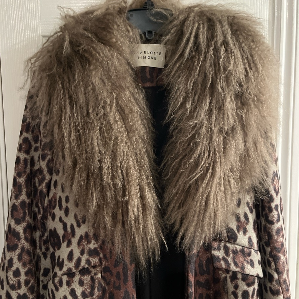 Charlotte Simone Leopard Print Coat with Mongolian Fur Trim - Picture 3 of 5